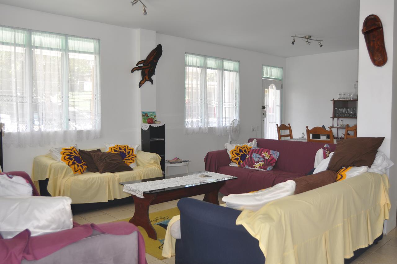 Bed and Breakfast Flying Annie Moa Неїафу Екстер'єр фото